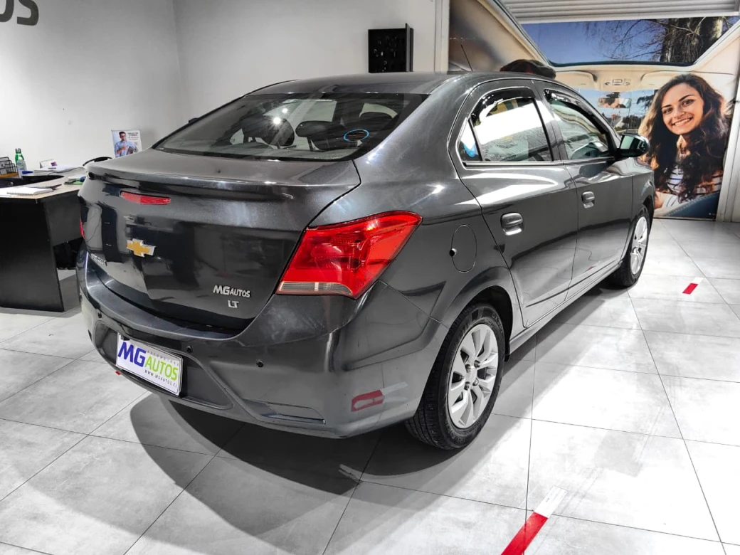 imagen 0 de vehiculo con id 2093